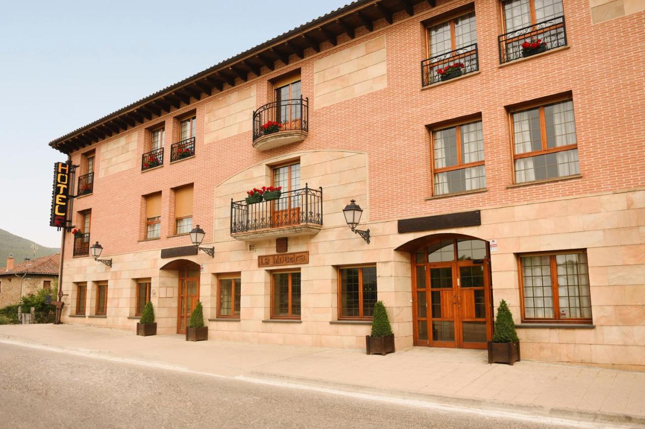 Hotel Rural Villa De Винуеса Екстериор снимка