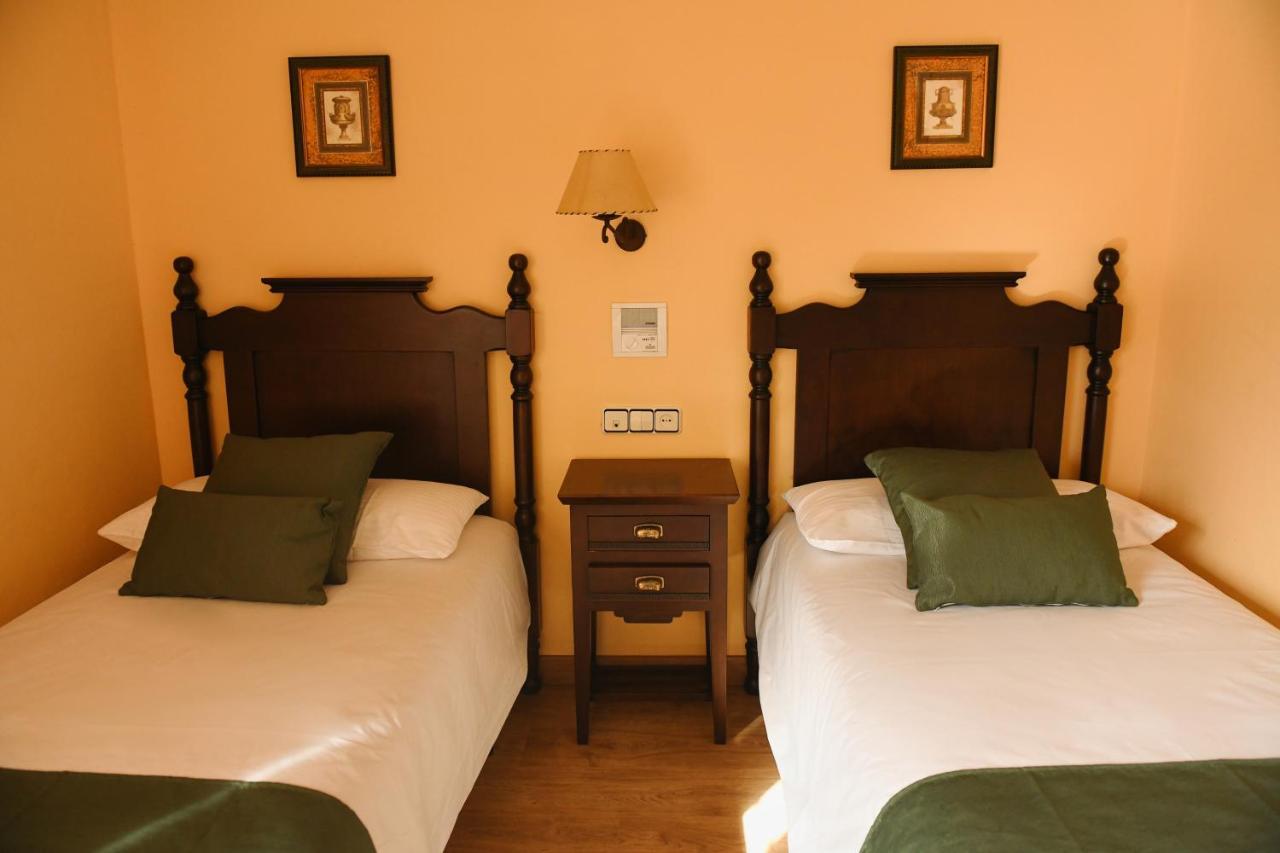 Hotel Rural Villa De Винуеса Екстериор снимка