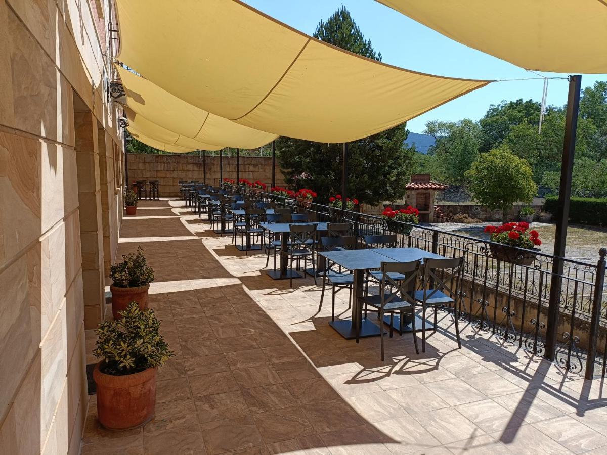 Hotel Rural Villa De Винуеса Екстериор снимка