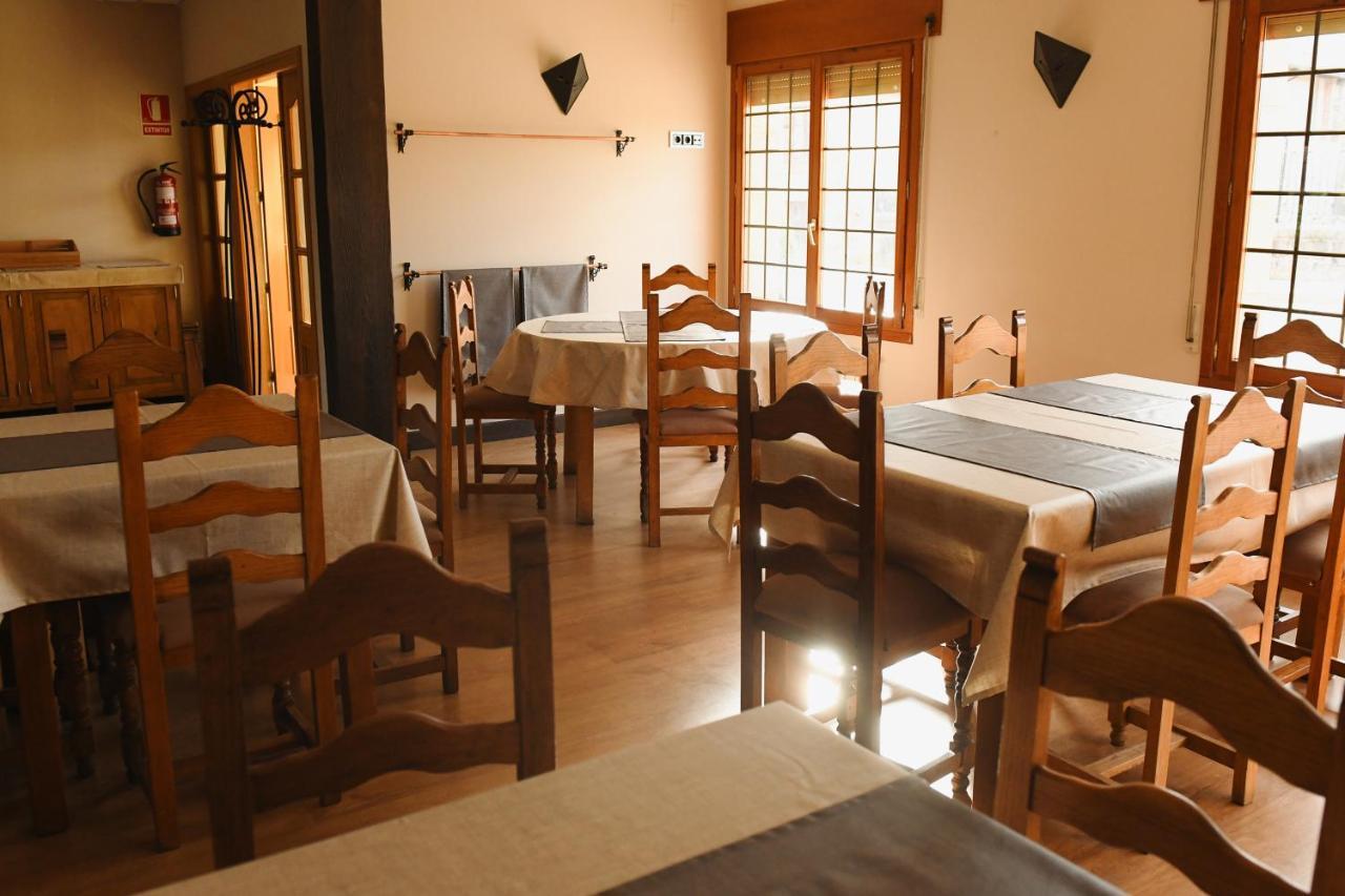 Hotel Rural Villa De Винуеса Екстериор снимка