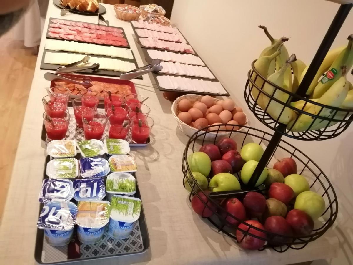 Hotel Rural Villa De Винуеса Екстериор снимка